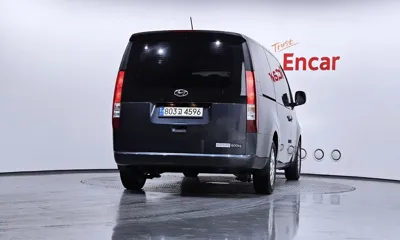 Hyundai Staria 2024, 22336 км, за 24400000 KRW