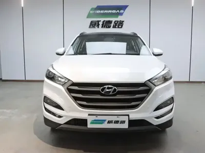 Hyundai Tucson 2017, 102000 км, за 33500 CNY