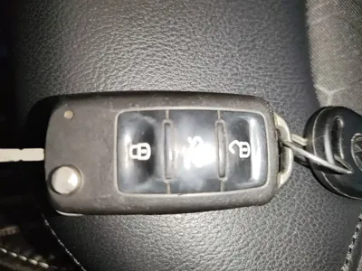 Volkswagen Santana 2014, 57200 км, за 16700 CNY - фото 9