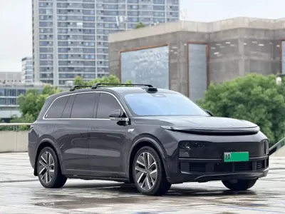 Li Auto Li L9 2023, 72000 км, за 239800 CNY