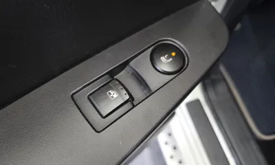 KG_Mobility_Ssangyong KORANDO 2015, 164237 км, за 6300000 KRW - фото 20