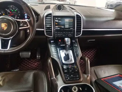 Porsche Cayenne 2015, 161900 км, за 168100 CNY - фото 10