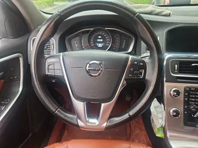 Volvo S60 2019, 113900 км, за 76984.66 CNY - фото 7