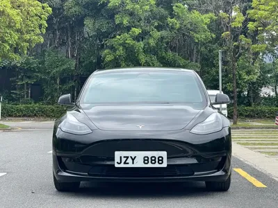 Tesla Model 3 2023, 44000 км, за 142800 CNY