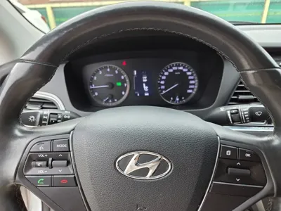 Hyundai Sonata 2016, 208000 км, за 5700000 KRW - фото 8