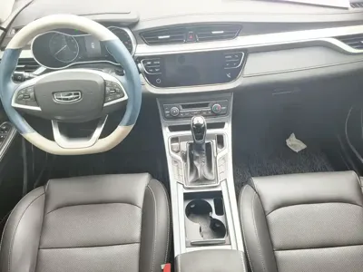 Geely Emgrand 2020, 51000 км, за 27799 CNY - фото 7