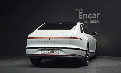 Hyundai Grandeur 2023, 49000 км, за 32500000 KRW - фото 4