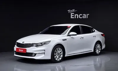 Kia K5 · 2018 год