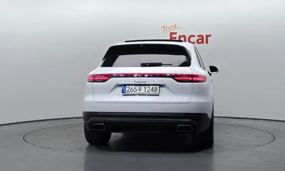 Porsche Cayenne 2022, 41966 км, за 83500000 KRW