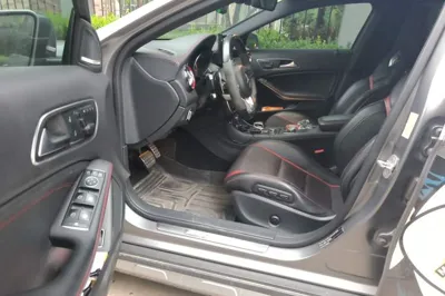 Mercedes-Benz GLA AMG 2017, 73900 км, за 97741.2 CNY - фото 16