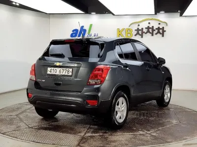 ChevroletGMDaewoo Trax 2018, 151610 км, за 4690000 KRW