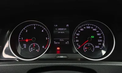 Volkswagen Golf 2015, 104714 км, за 7800000 KRW - фото 8