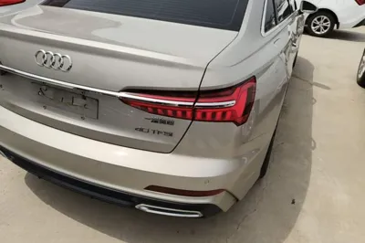 Audi A6L 2019, 95400 км, за 174156.69 CNY - фото 15