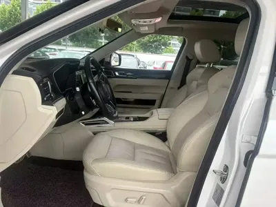 Zotye Zotye T700 2017, 100000 км, за 19500 CNY
