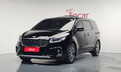 Kia Canival · 2019 год