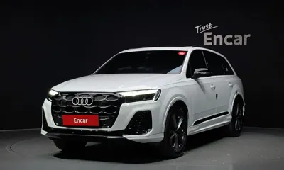 Audi Q7 · 2025 год