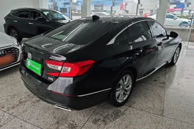 Honda Accord 2018, 83900 км, за 88523.16 CNY - фото 6