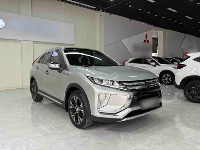 Mitsubishi Eclipse Cross 2019, 65500 км, за 83322.71 CNY