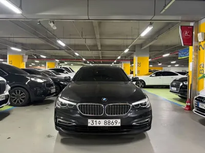 BMW 5-Series · 2019 год