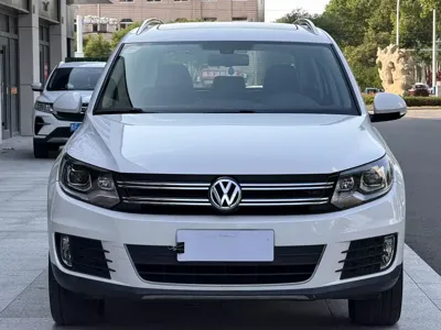 Volkswagen Tiguan 2016, 50000 км, за 48800 CNY