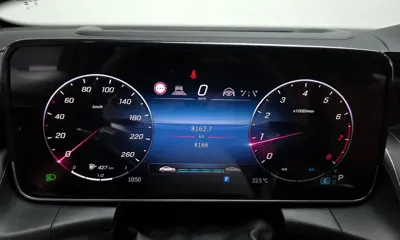 Mercedes-Benz GLC-Class 2024, 8166 км, за 47434.2 USD - фото 8