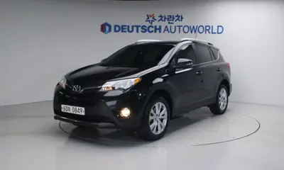 Toyota RAV4 · 2015 год