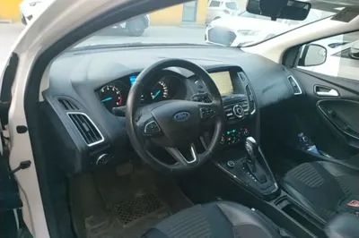 Ford Focus 2017, 65600 км, за 41168.5 CNY - фото 13