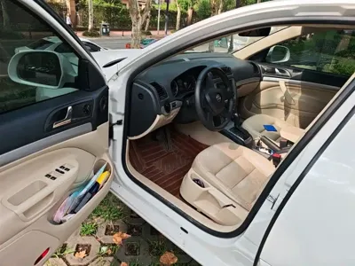 Skoda Octavia 2015, 150000 км, за 21100 CNY - фото 17