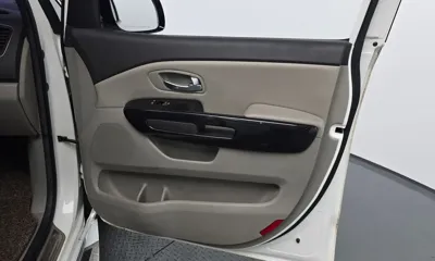 Kia Canival 2015, 166295 км, за 8900000 KRW - фото 25