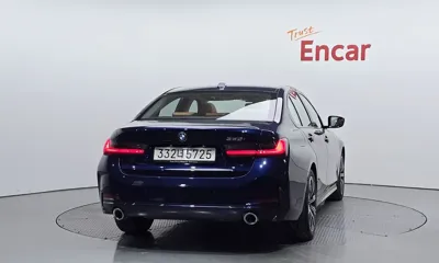 BMW 3-Series 2025, 8901 км, за 36500000 KRW