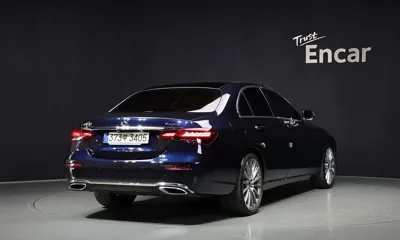 Mercedes-Benz E-Class 2023, 53408 км, за 53900000 KRW - фото 2