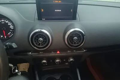 Audi A3 2019, 82200 км, за 75627.99 CNY - фото 21