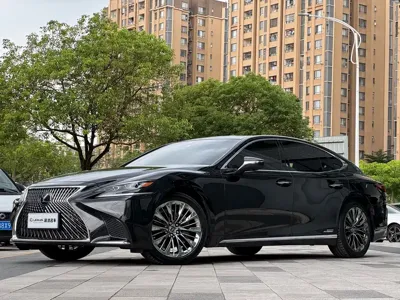 Lexus LS · 2019 год