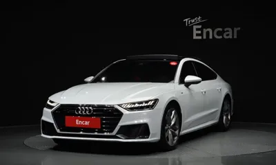 Audi A7 · 2021 год