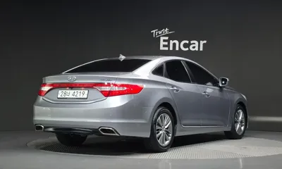 Hyundai Grandeur 2015, 90916 км, за 7500000 KRW