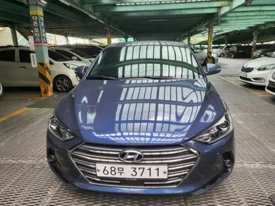 Hyundai Avante · 2018 год