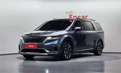 Kia Canival · 2021 год