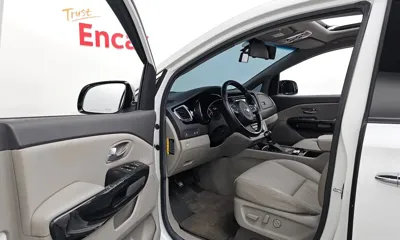 Kia Canival 2015, 105829 км, за 10600000 KRW - фото 10