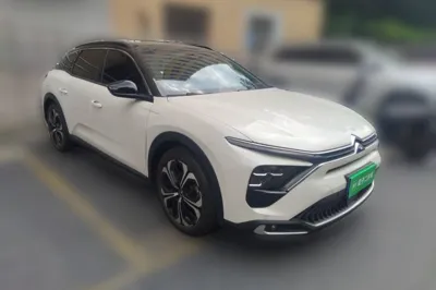 Citroen C5 X 2023, 20700 км, за 102900.86 CNY
