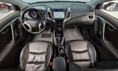 Hyundai Avante 2014, 181104 км, за 3800000 KRW - фото 7