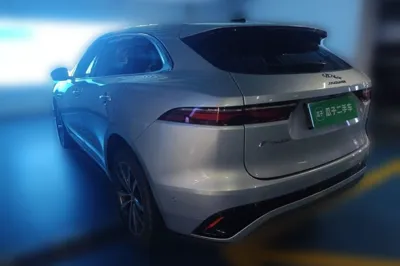 Jaguar F-Pace 2021, 71200 км, за 163341.61 CNY