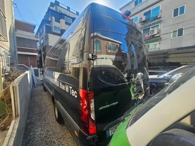 Mercedes-Benz Sprinter 2023, 40000 км, за 85000000 KRW - фото 2
