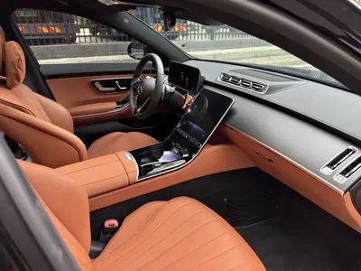 Mercedes-Benz S-Class 2026, 6000 км, за 689800 CNY - фото 8