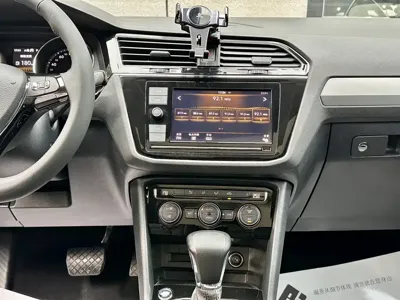 Volkswagen Tiguan L 2019, 61000 км, за 78800 CNY - фото 12