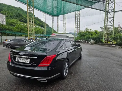 Genesis EQ900 2016, 199954 км, за 15500000 KRW