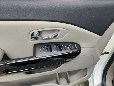 Kia Canival 2019, 56487 км, за 16500000 KRW - фото 11