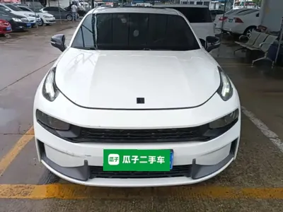 Lynk & Co 03 2019, 93600 км, за 42000 CNY