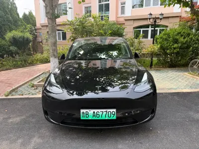 Tesla Model Y 2022, 30000 км, за 158000 CNY