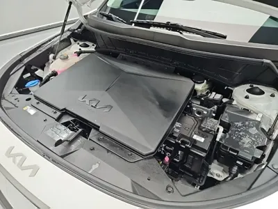 Kia Niro 2024, 23806 км, за 29700000 KRW - фото 5