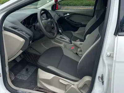 Ford Focus 2014, 118000 км, за 14800 CNY - фото 7